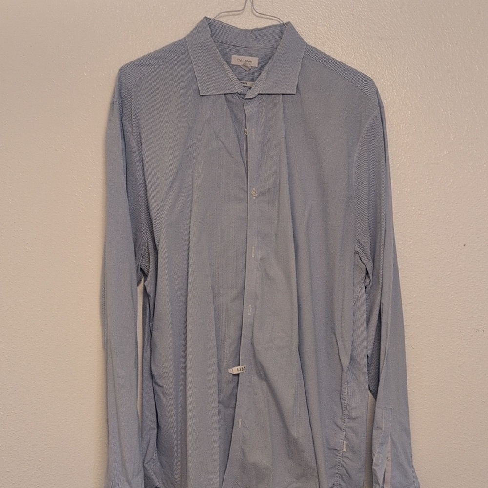 Calvin Klein Light Gray Casual Button Down Shirt